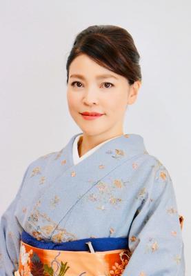 夜会巻き 夜会巻きのイメージ画像