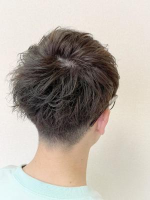 メンズの爽やかショートスタイル