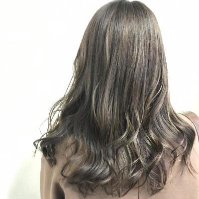 アッシュベージュ