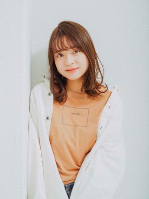 大人かわいいミディアムボブ 大人かわいいミディアムボブのイメージ画像