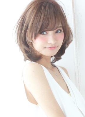 愛されひし形ナチュラルストレートボブ