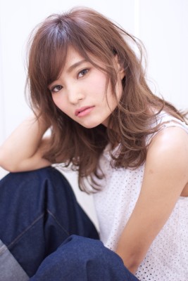 ニュアンスカールエアリーボブエアリーカールふわふわウルフA