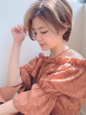 【重山】耳掛けハンサムショート