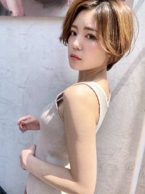 【添田】グラデーションカラースリークボブハンサムショート