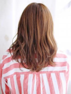 おろし流しのミックスカールスタイル