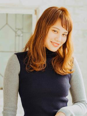 アシメ×外ハネロング