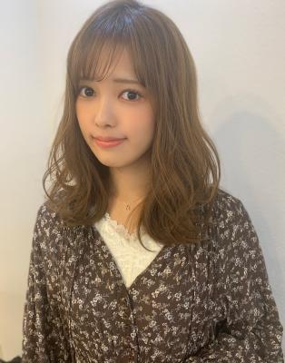 【山田】シースルーバングことりベージュふわミディ