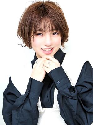 外ハネショートボブスタイル