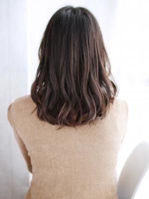 セミウエットのゆるミックスカール