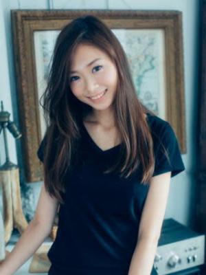 ナチュラル艶ストレート