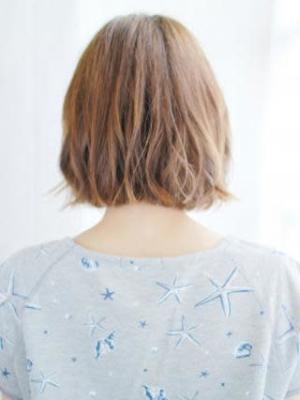 外ハネニュアンスカールボブスタイル