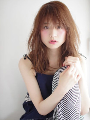 軽めなラフナチュラルミディアム　【池袋美容室　uchla】
