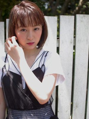 涼しげなナチュラルストレートボブ【池袋美容室　uchla 】