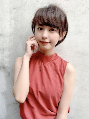 【重山】耳掛け小顔ショート