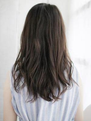 かきあげバングのゆるミックスカールのイメージ画像