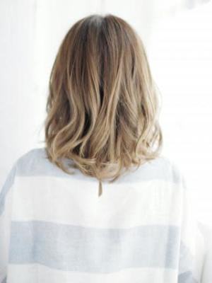 透け感ゆるウェーブカール