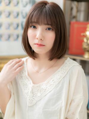 モテフォルムの大人かわいいボブスタイル　ナチュラルボブ
