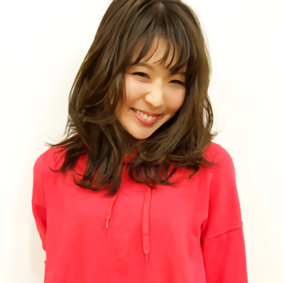 スポーティーガール(SHIORI)