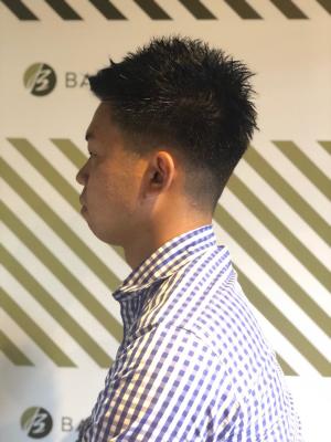 フェードカットスタイル【BARBER-BAR】