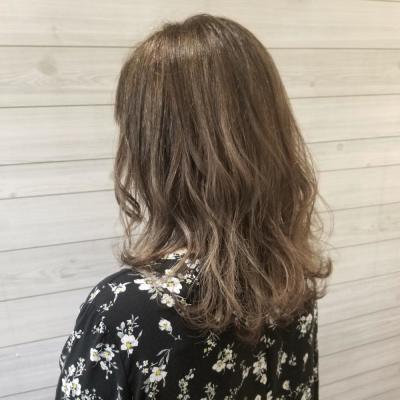アッシュグレーハイライト