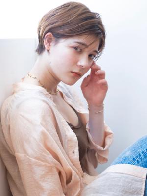 耳掛けマニッシュショート