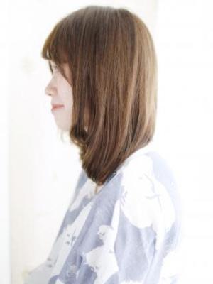 透け感バングのワンカールスタイル