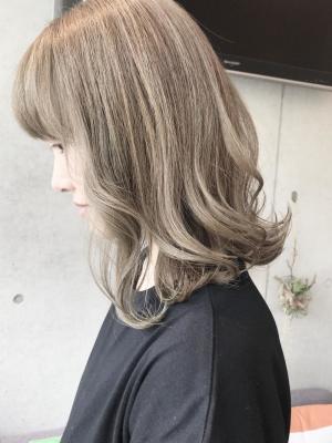 mint beige
