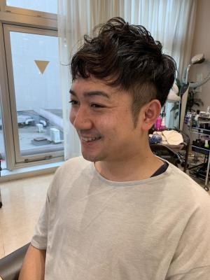くせ毛を生かしたグランメゾン東京ヘアのイメージ画像