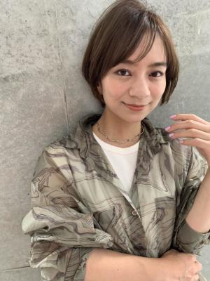 大人かわいいショートボブ×ココアブラウン