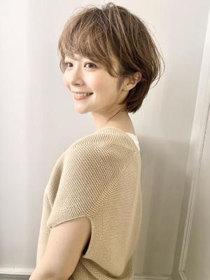 大人かわいい小顔丸みのあるショートボブ　20代30代40代