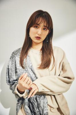 ナチュラルストレート