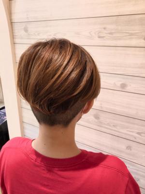 オシャレガール☆刈り上げマッシュ