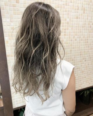★Balayage × プラチナベージュ★