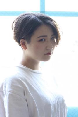 ツーブロックのハンサムショート