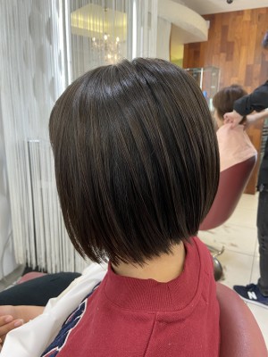 小顔ショートボブ簡単さらつや美髪チャージ 小顔ショートボブ簡単さらつや美髪チャージのイメージ画像