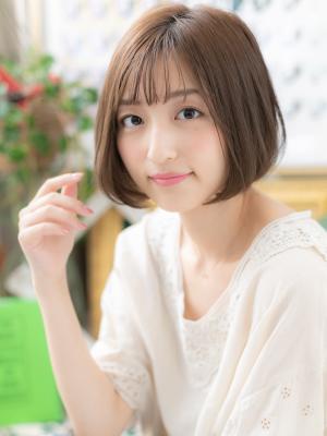 黒髪も◎耳かけシースルーバング大人ボブ　クリアカラー