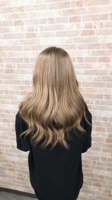 ツヤ髪ハイトーン【mertie 錦糸町】