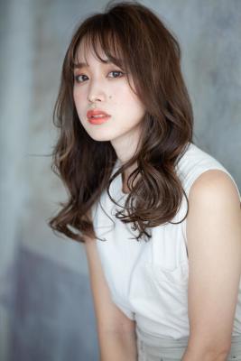 20代30代ナチュラルレイヤーセミロング