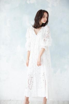 20代30代柔らかレイヤーミディアム