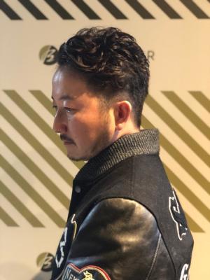 大人のリバーススタイル【BARBER-BAR】