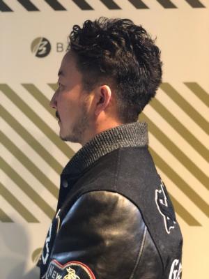 大人のリバーススタイル【BARBER-BAR】