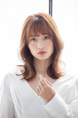 20代30代柔らかレイヤーミディアム