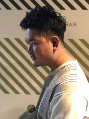 大人の刈り上げスタイル【BARBER-BAR】