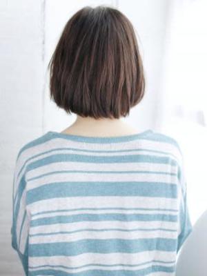 セミウエットのニュアンスカールボブ