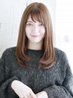 透けバングのナチュラルストレート 透けバングのナチュラルストレートのイメージ画像