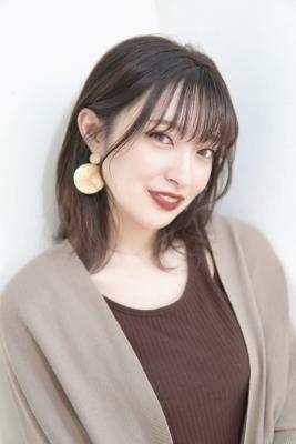 ＊20代30代40代大人の耳かけ無造作フリンジミディ＊