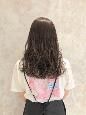＊アッシュベージュ×ウェーブミディ＊