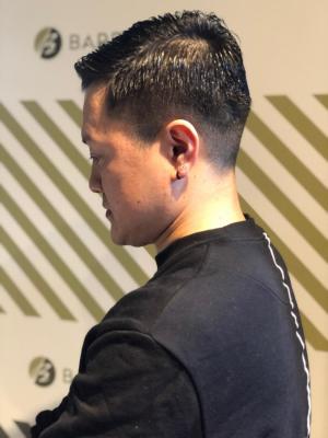 大人の刈り上げスタイル【BARBER-BAR】