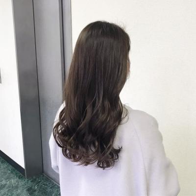 くすみベージュカラー　アッシュ