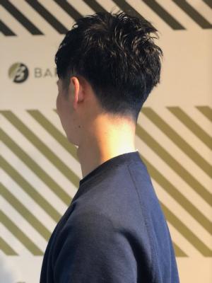 大人の刈り上げスタイル【BARBER-BAR】